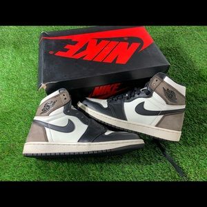 Jordan 1 Mocha size 9 with og box read description